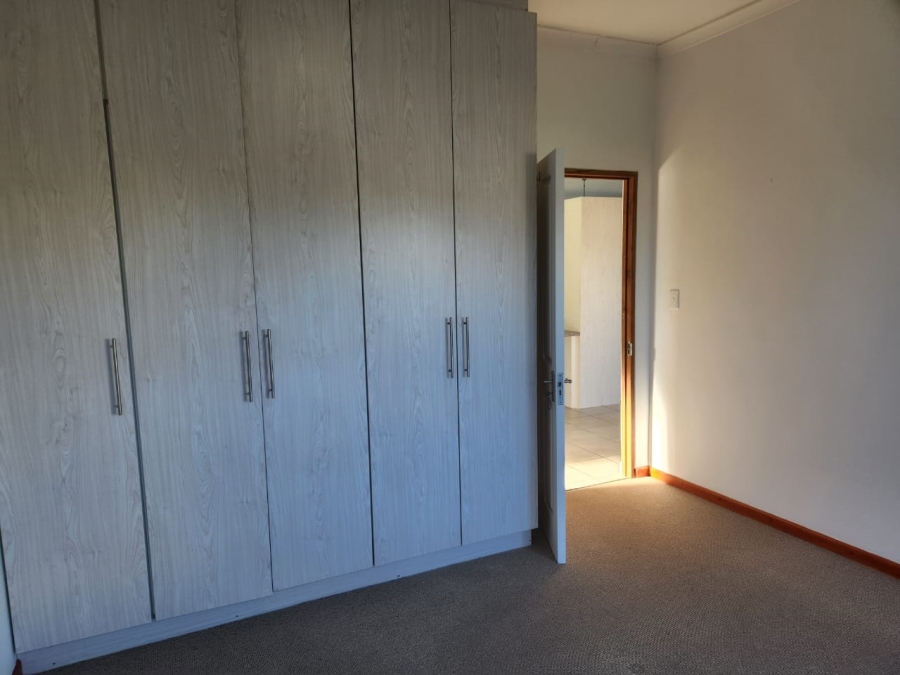 2 Bedroom Property for Sale in Stilbaai Wes Western Cape